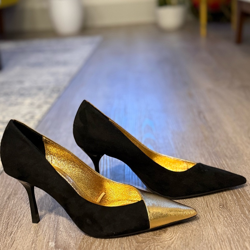 Zara Black Pumps with Gold Pointed Toe